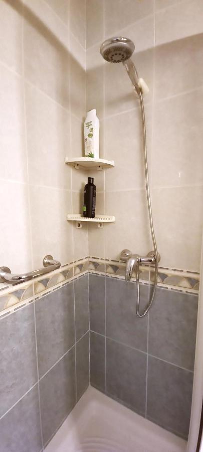 Centrico Apartamento En Cordoba By Bebalmy Bagian luar foto