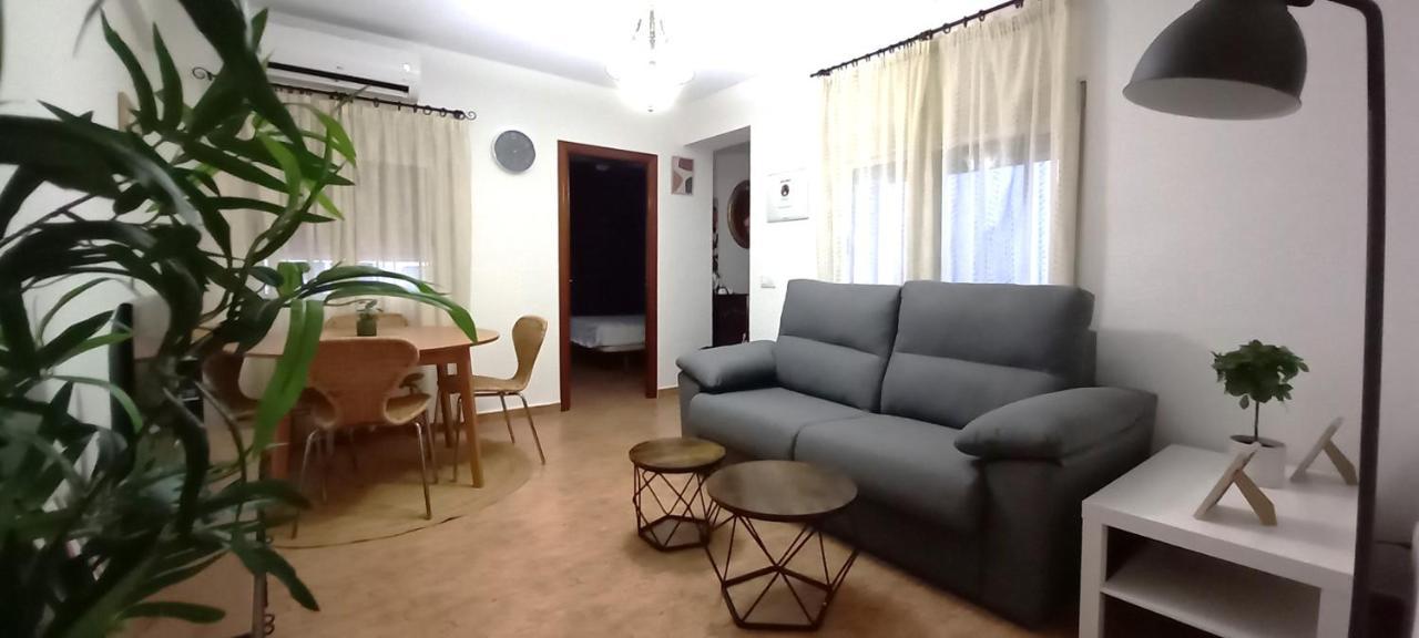 Centrico Apartamento En Cordoba By Bebalmy Bagian luar foto