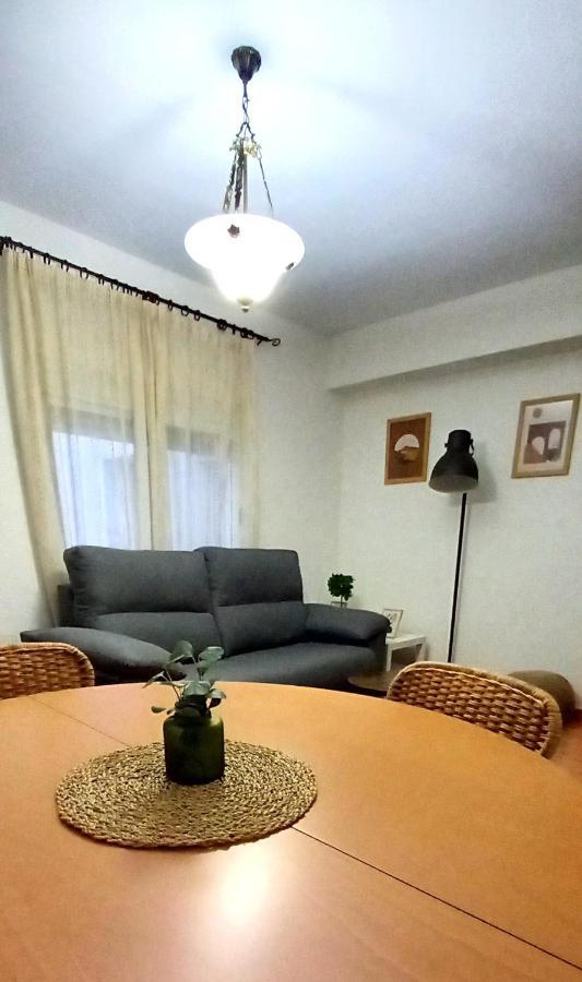 Centrico Apartamento En Cordoba By Bebalmy Bagian luar foto