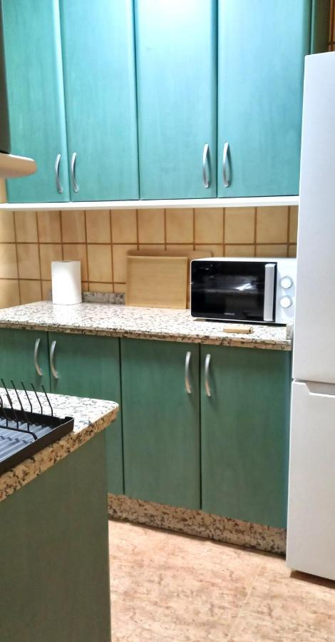 Centrico Apartamento En Cordoba By Bebalmy Bagian luar foto