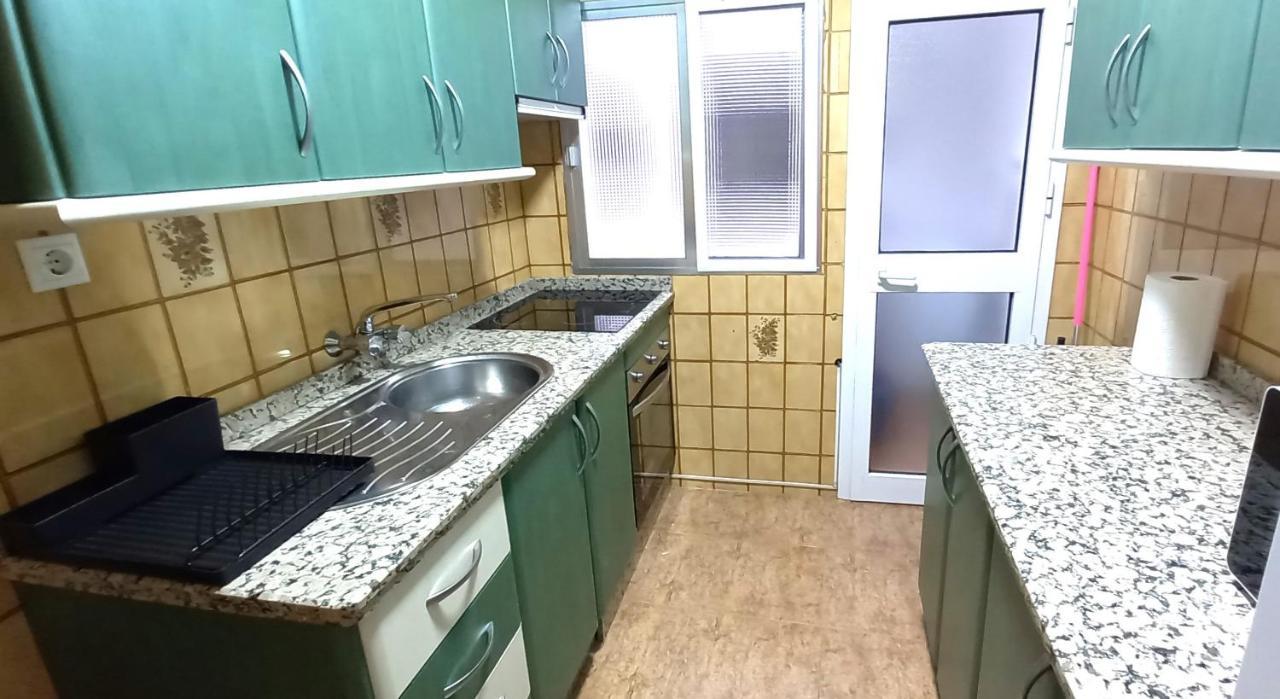 Centrico Apartamento En Cordoba By Bebalmy Bagian luar foto